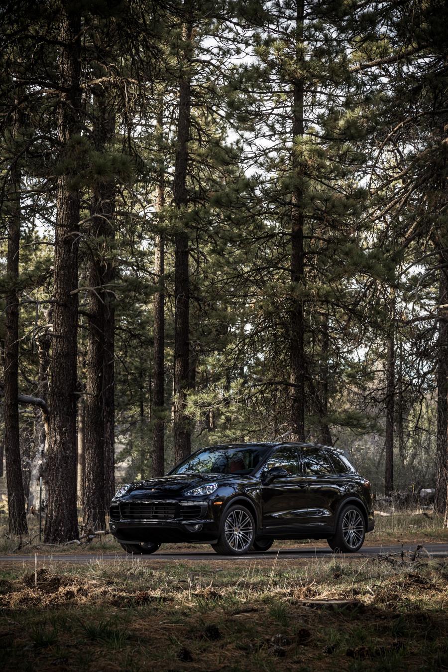  Porsche Cayenne S 2015 года  (US) (фото 5 из 9)